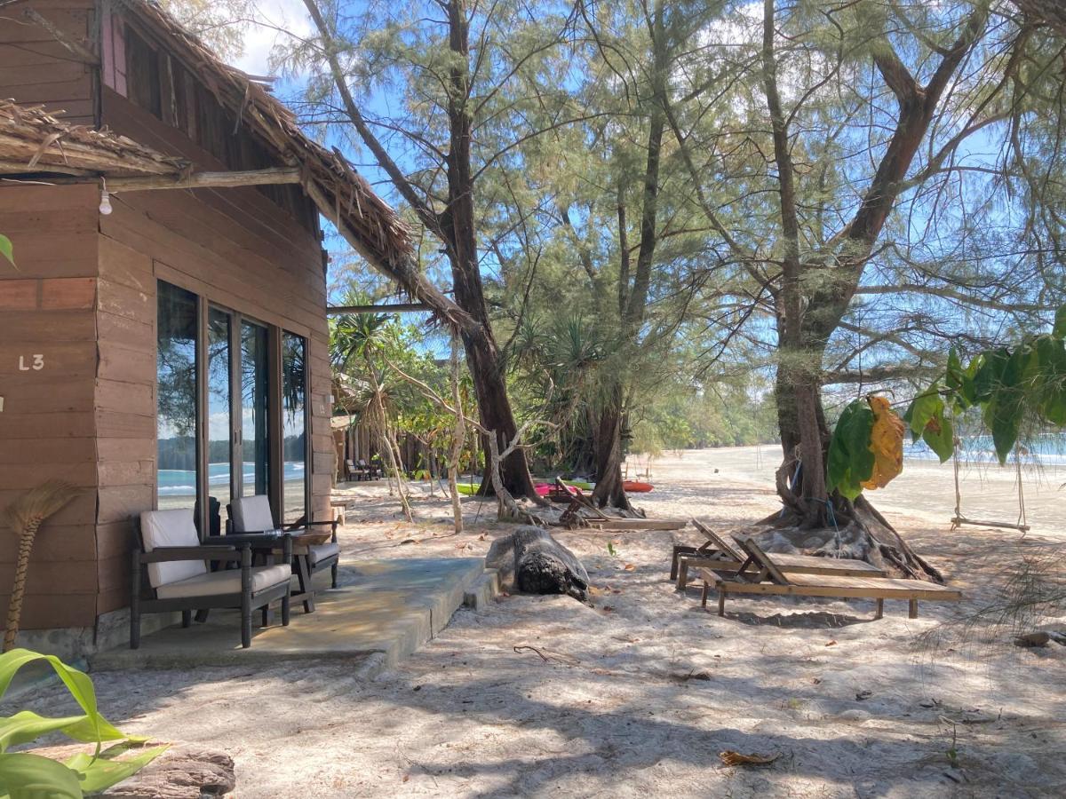 Hotel La Ong Lay à Koh Phayam Extérieur photo
