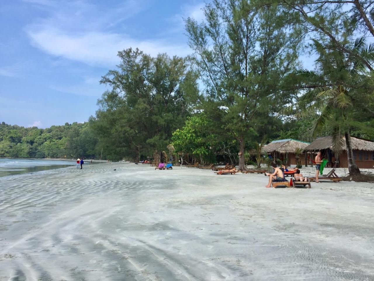 Hotel La Ong Lay à Koh Phayam Extérieur photo