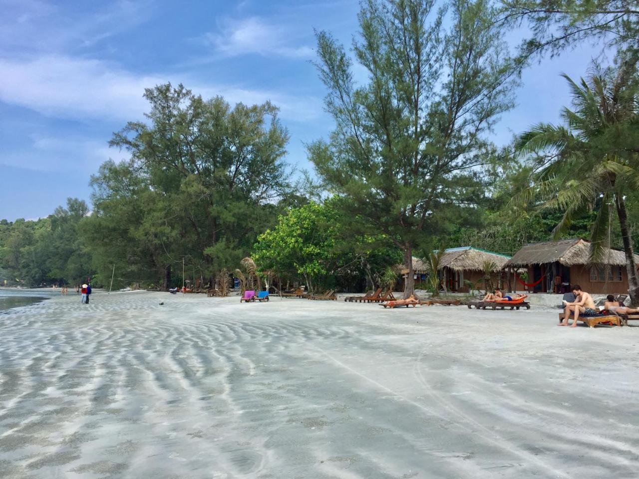 Hotel La Ong Lay à Koh Phayam Extérieur photo