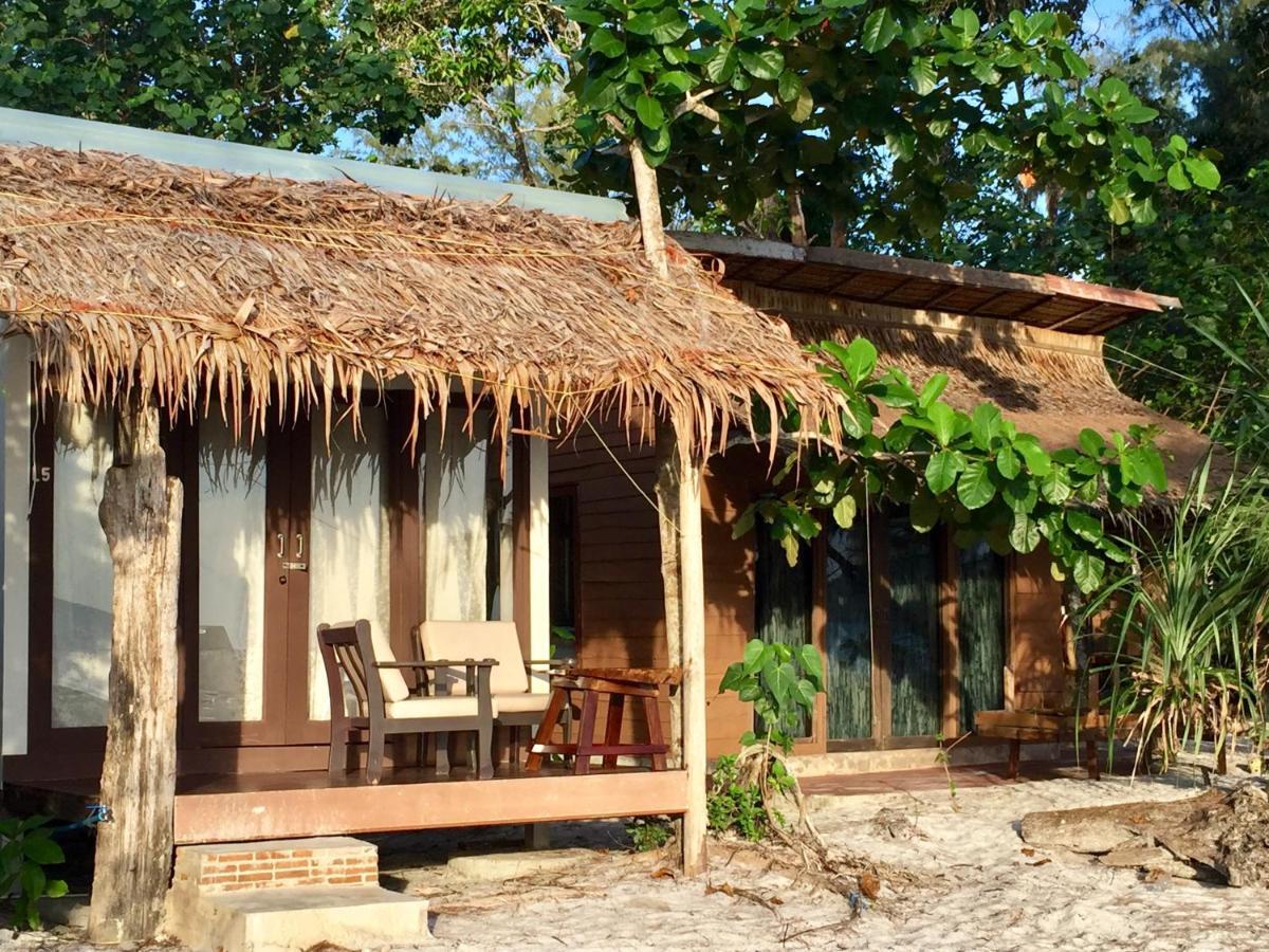 Hotel La Ong Lay à Koh Phayam Extérieur photo
